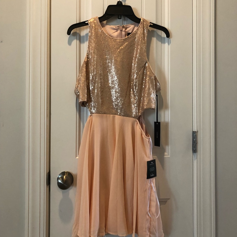 Lulu’s Gold cocktail dress